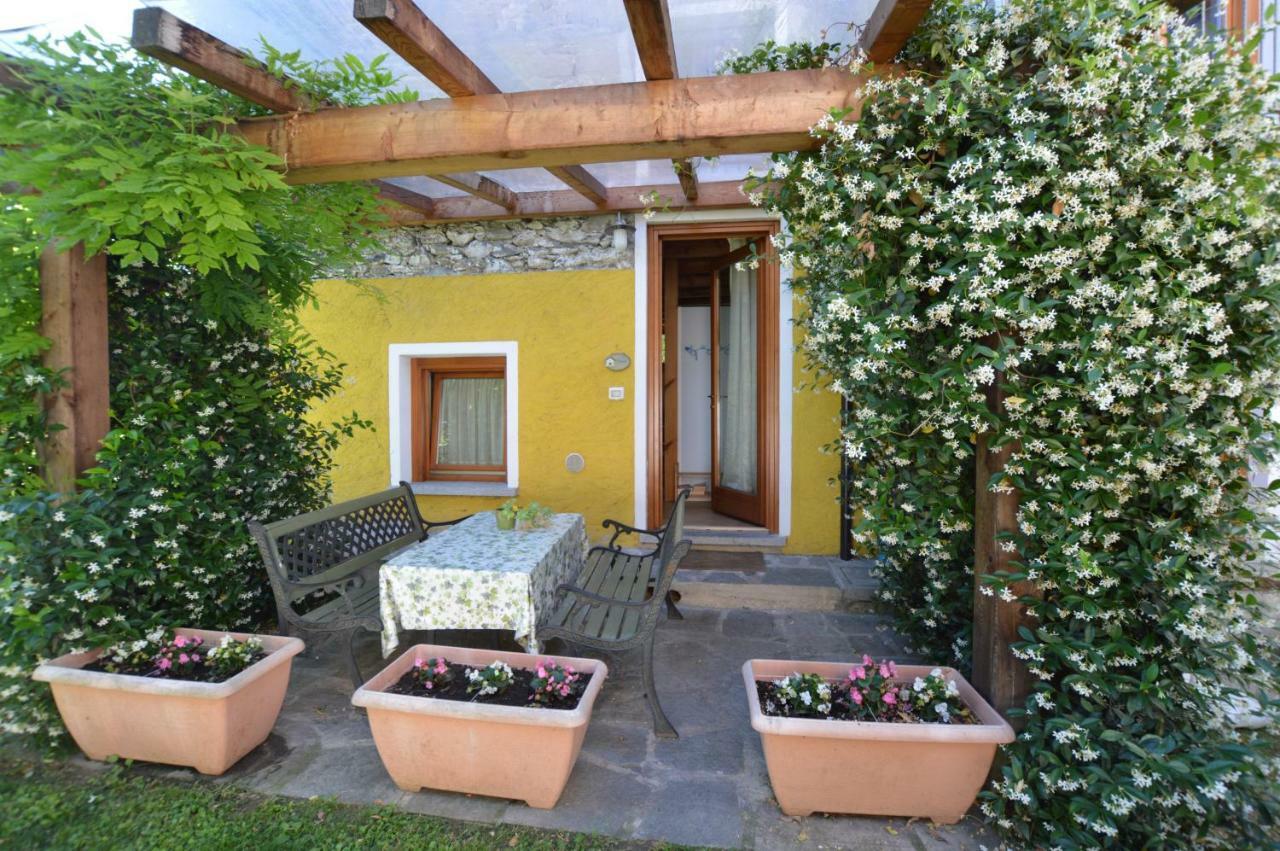 Rustico Giulietta e Romeo Villa Colico Exterior foto